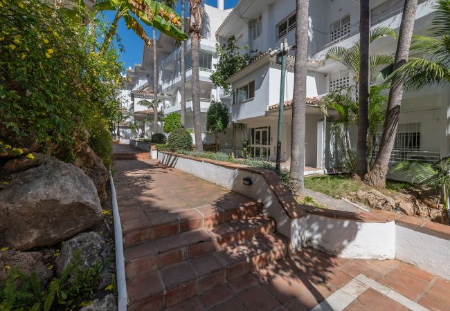 Apartamento en San Pedro de Alcántara - Apartamento de 3 dormitorios a 200 m de la playa Apartamento en San Pedro de Alcántara - Apartamento de 3 dormitorios a 200 m de la playa