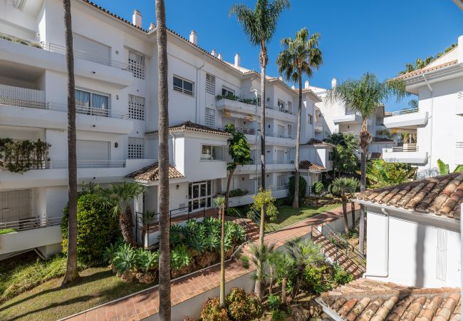Apartamento en San Pedro de Alcántara - Apartamento de 3 dormitorios a 200 m de la playa Apartamento en San Pedro de Alcántara - Apartamento de 3 dormitorios a 200 m de la playa