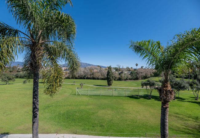 Apartamento en San Pedro de Alcántara - Apartamento de 3 dormitorios a 200 m de la playa Apartamento en San Pedro de Alcántara - Apartamento de 3 dormitorios a 200 m de la playa