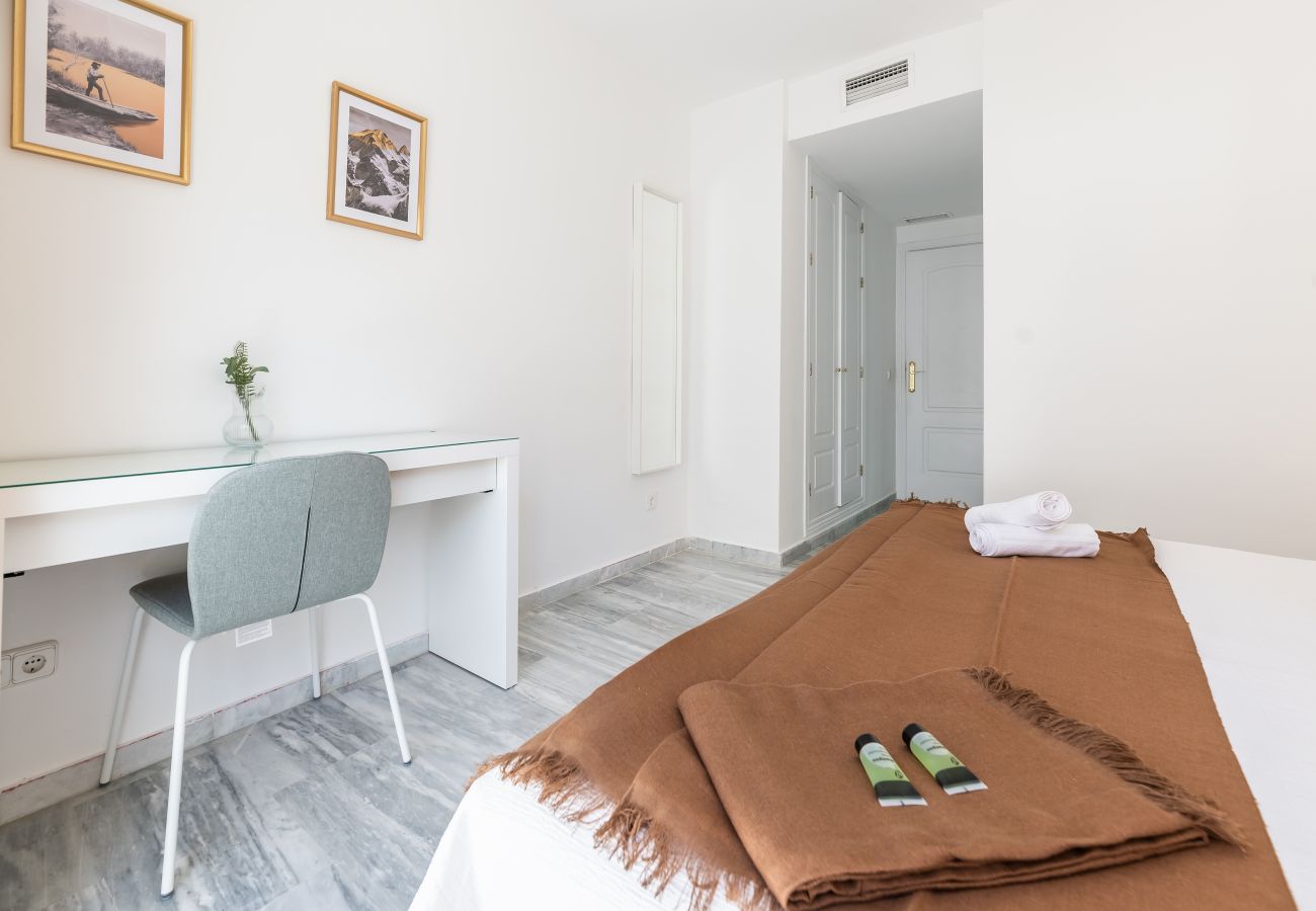 Apartamento en San Pedro de Alcántara - Apartamento de 3 dormitorios a 200 m de la playa Apartamento en San Pedro de Alcántara - Apartamento de 3 dormitorios a 200 m de la playa
