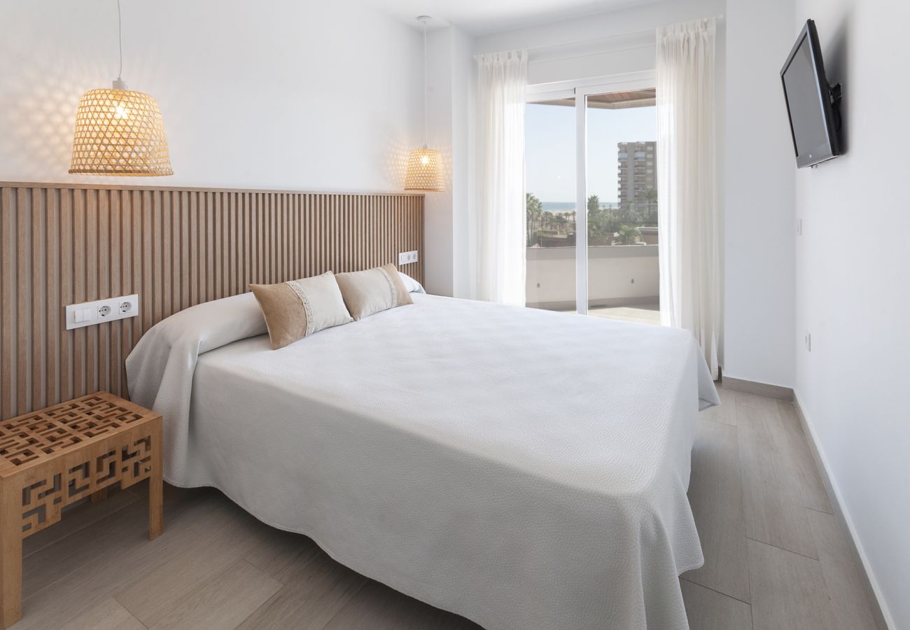 Apartamento en Playa de Gandía - Apartamento frente a la playa para familias en Gandía-ALQUILER SOLO FAMILIAS Apartamento en Playa de Gandía - Apartamento frente a la playa para familias en Gandía-ALQUILER SOLO FAMILIAS
