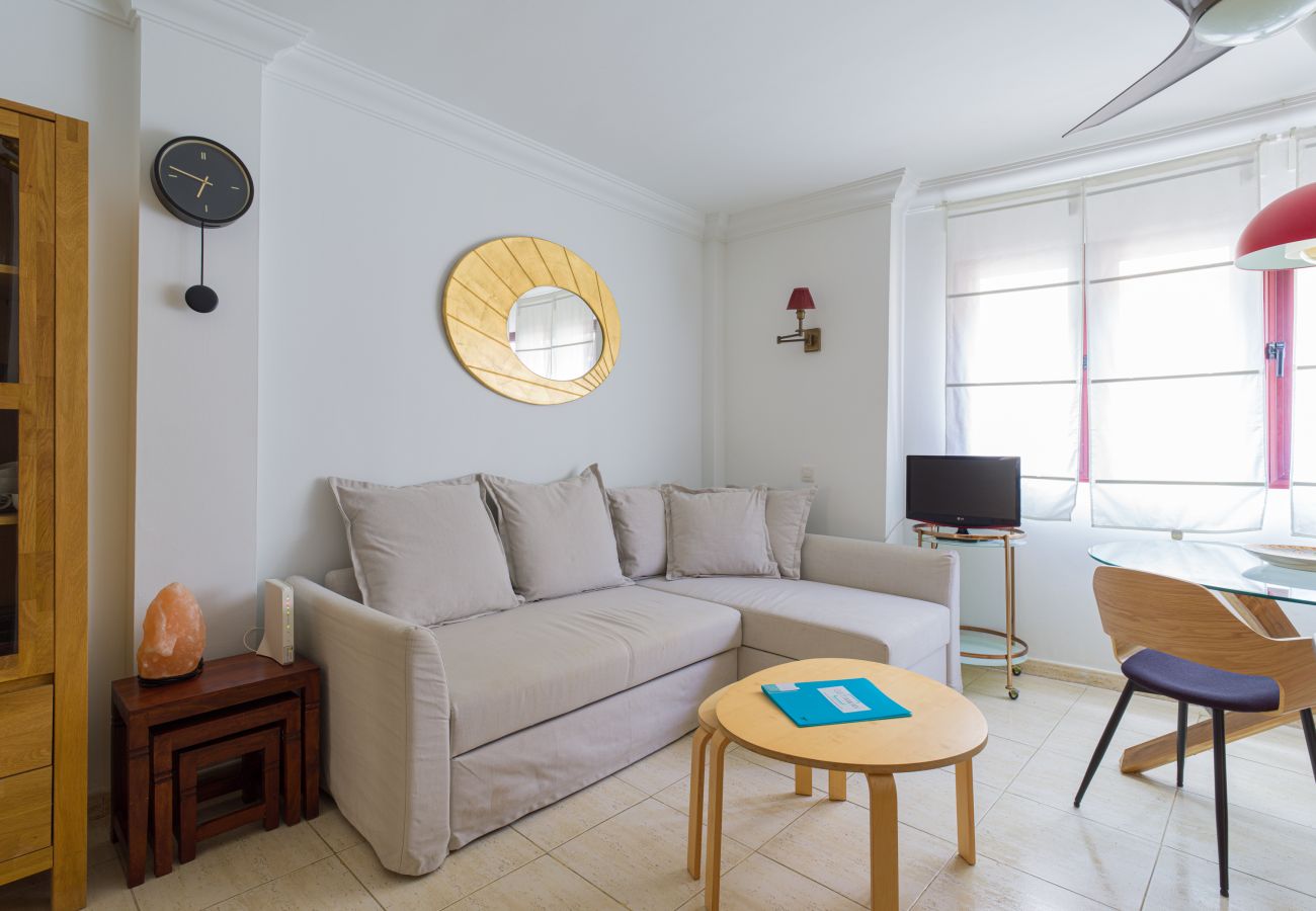 Apartamento en Las Palmas de Gran Canaria - Quiet behind the beach By CanariasGetaway 