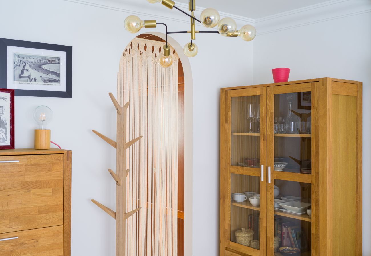 Apartamento en Las Palmas de Gran Canaria - Quiet behind the beach By CanariasGetaway 