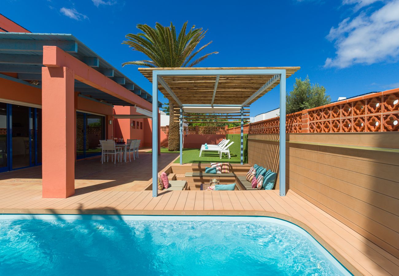 Villa en Corralejo -  Long Beach with pool By CanariasGetaway 