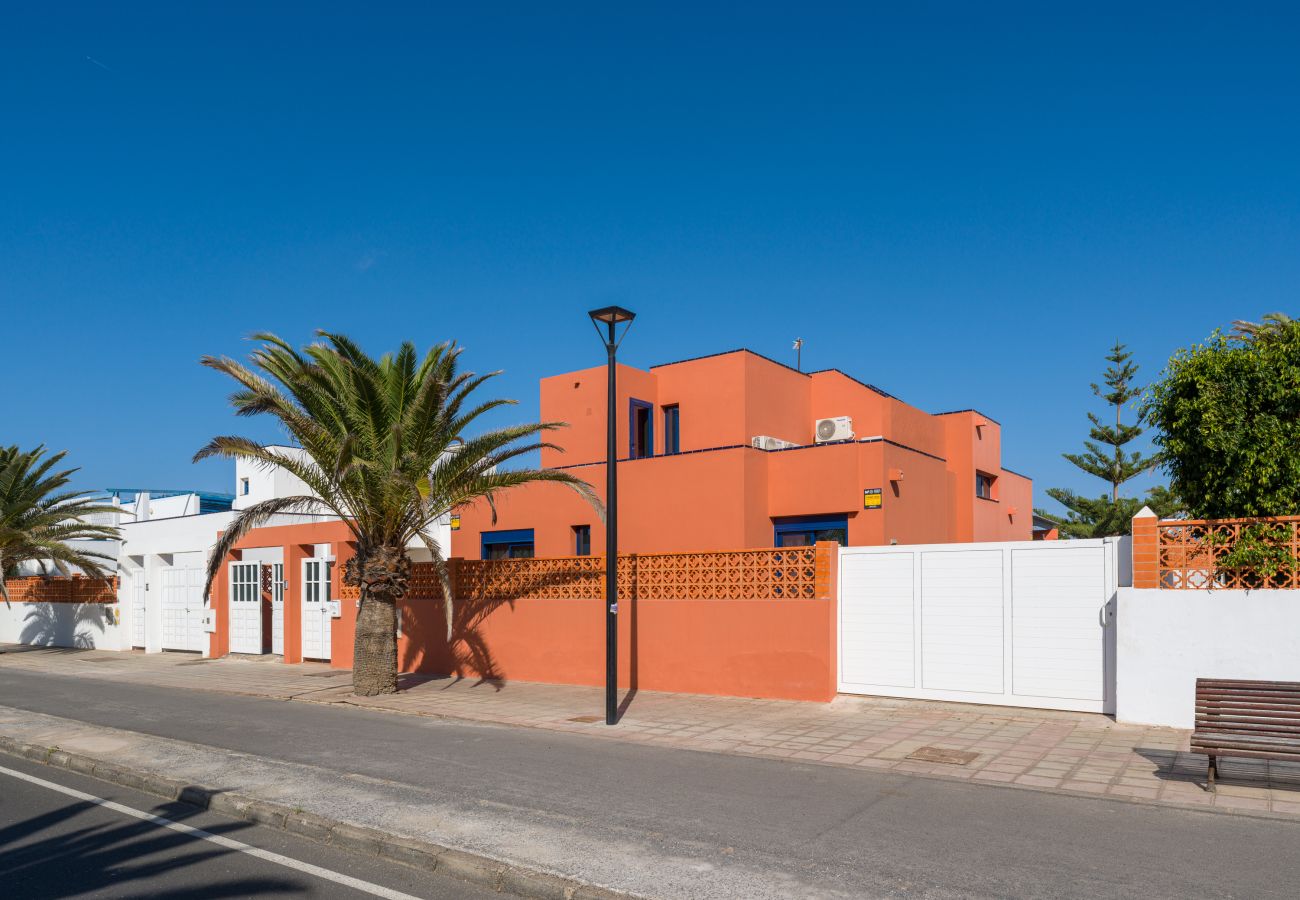 Villa en Corralejo -  Long Beach with pool By CanariasGetaway 
