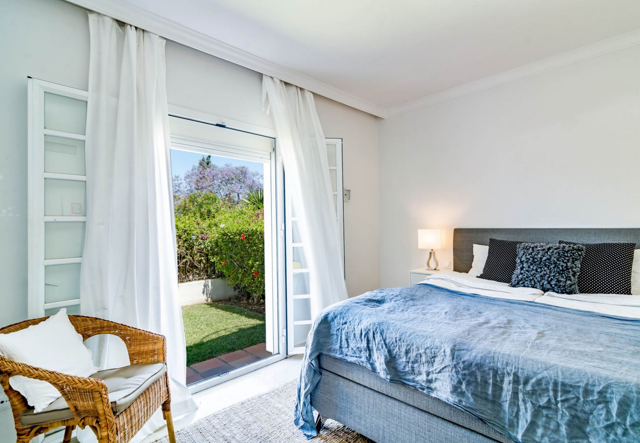Apartamento en Nueva andalucia - Apartamento con piscina en Nueva andalucia Apartamento en Nueva andalucia - Apartamento con piscina en Nueva andalucia