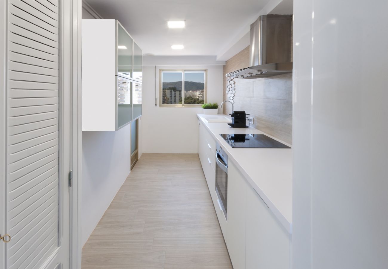 Apartamento en Playa de Gandía - Apartamento frente al mar a pocos pasos de la playa.-ALQUILER SOLO FAMILIAS