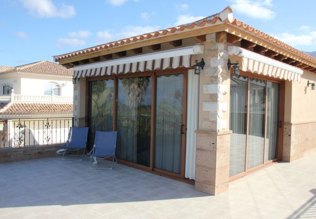 Villa en Adeje - Serenity by the Green Villa en Adeje - Serenity by the Green