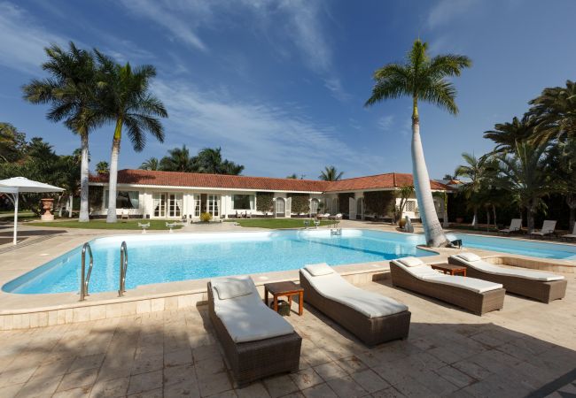 Villa en San Bartolomé de Tirajana - GIANT MANSION MASPALOMAS 