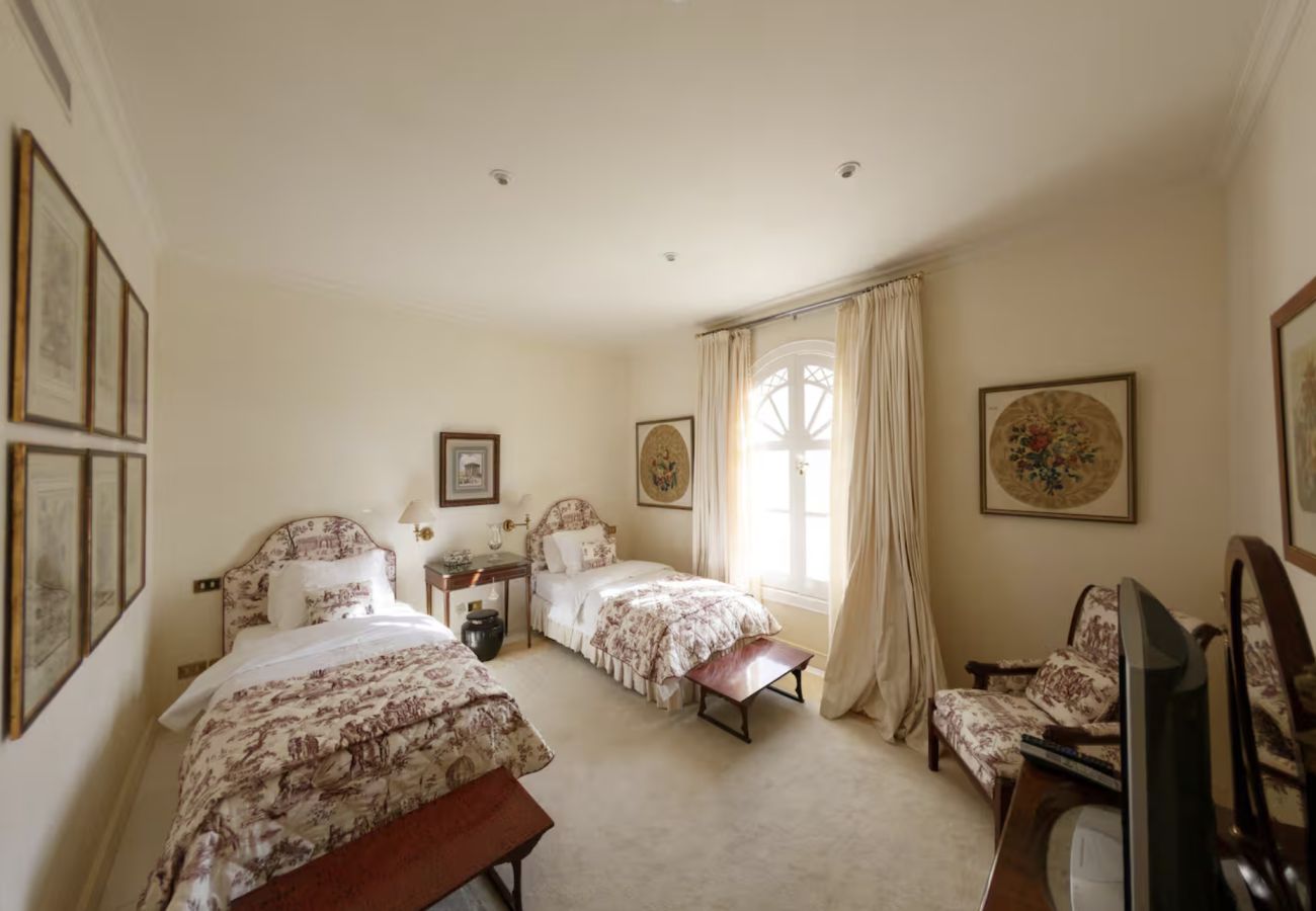 Villa en San Bartolomé de Tirajana - Sunset Luxe Retreat