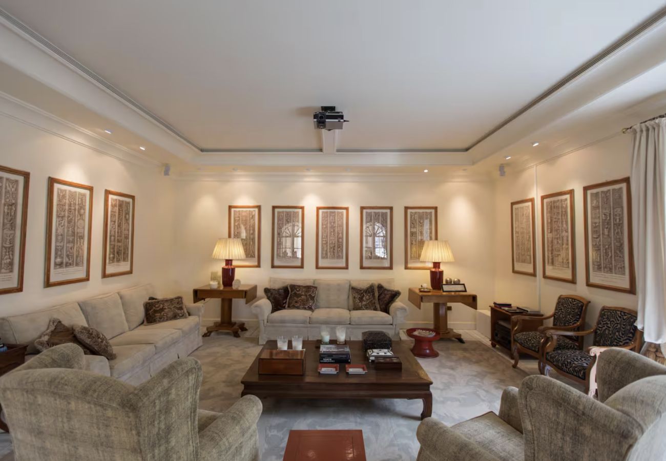 Villa en San Bartolomé de Tirajana - Sunset Luxe Retreat