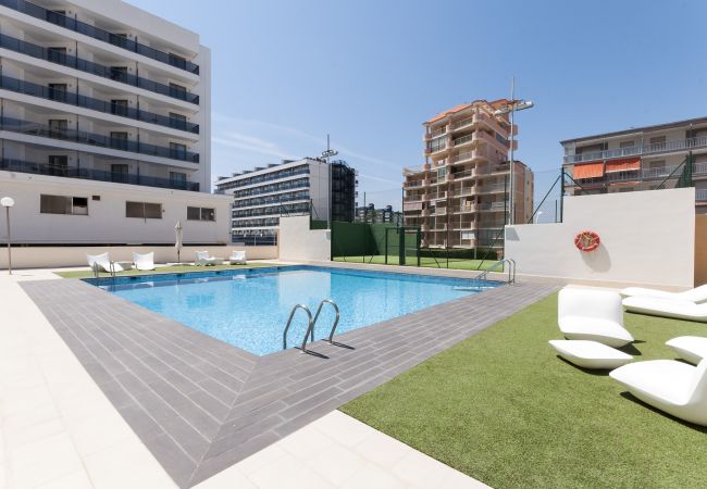 Apartamento en Playa de Gandía - Loft de lujo frontal al mar con 3 habitaciones suites con 190m2, garaje, WIFI alta velocidad: Fibra 300mbs-ALQUILER SOLO FAMILIAS Apartamento en Playa de Gandía - Loft de lujo frontal al mar con 3 habitaciones suites con 190m2, garaje, WIFI alta velocidad: Fibra 300mbs-ALQUILER SOLO FAMILIAS