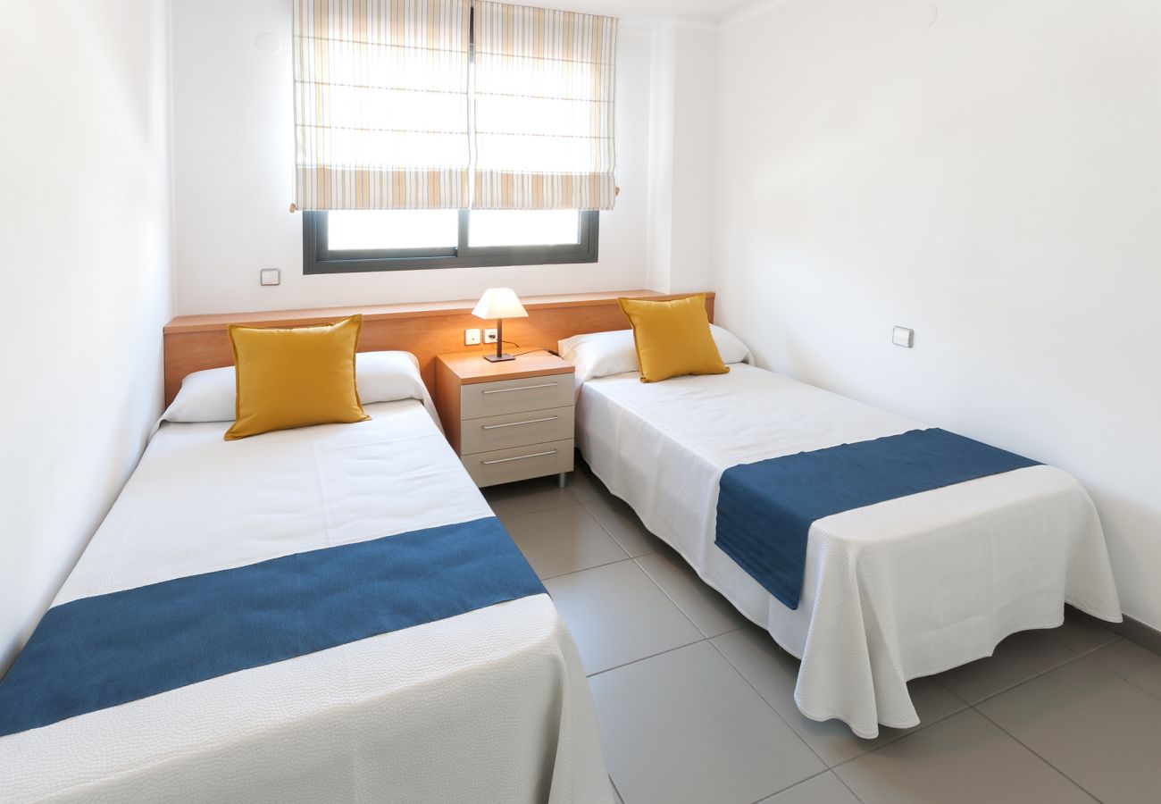 Apartamento en Playa de Gandía - Frente al mar con impresionantes vistas de la puesta de sol! Recien decorado !!-ALQUILER SOLO FAMILIAS