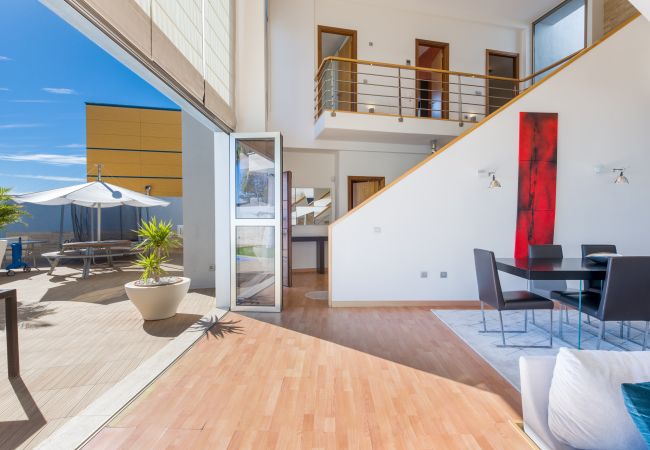 Villa en Santa Cruz de Tenerife - Villa con vistas al mar, piscina,  Gym, Cine  - HomeForGuest Villa en Santa Cruz de Tenerife - Villa con vistas al mar, piscina,  Gym, Cine  - HomeForGuest