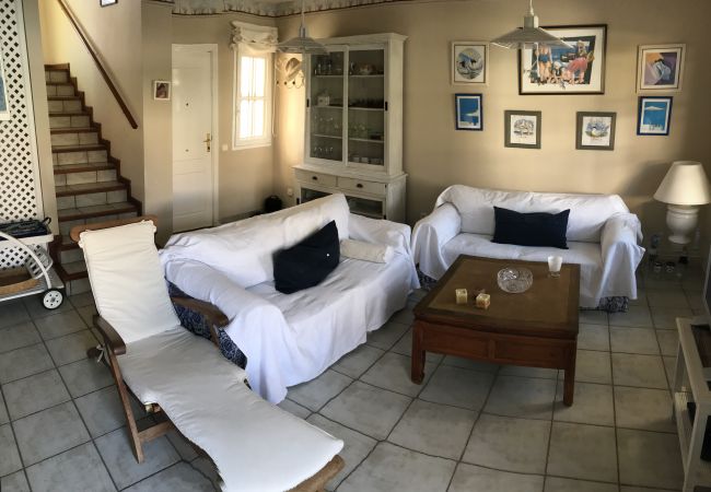 Casa en San Bartolomé de Tirajana - Bonito duplex en Pasito Blanco by CanariasGetaway Casa en San Bartolomé de Tirajana - Bonito duplex en Pasito Blanco by CanariasGetaway