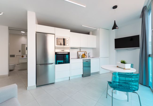 Apartamento en Las Palmas de Gran Canaria - Edison Building 301 By CanariasGetaway 