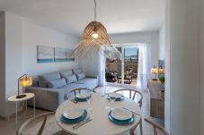Apartamento en Playa de Gandía - Apartamento con encanto, a pocos metros de la playa. A/A y wifi gratis. Terraza con vistas al mar-ALQUILER SOLO FAMILIAS