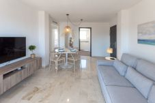 Apartamento en Playa de Gandía - Apartamento con encanto, a pocos metros de la playa. A/A y wifi gratis. Terraza con vistas al mar-ALQUILER SOLO FAMILIAS