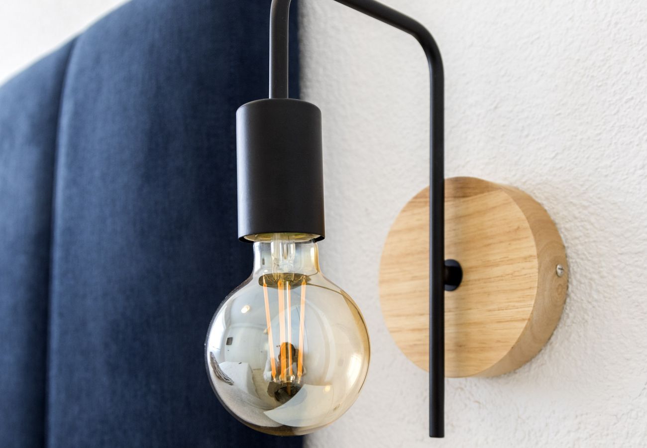 Apartamento en Playa de Gandía - Apartamento con encanto, a pocos metros de la playa. A/A y wifi gratis. Terraza con vistas al mar-ALQUILER SOLO FAMILIAS