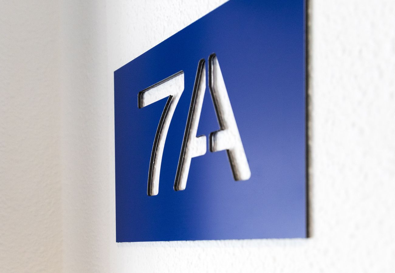 Apartamento en Playa de Gandía - Apartamento con encanto, a pocos metros de la playa. A/A y wifi gratis. Terraza con vistas al mar-ALQUILER SOLO FAMILIAS