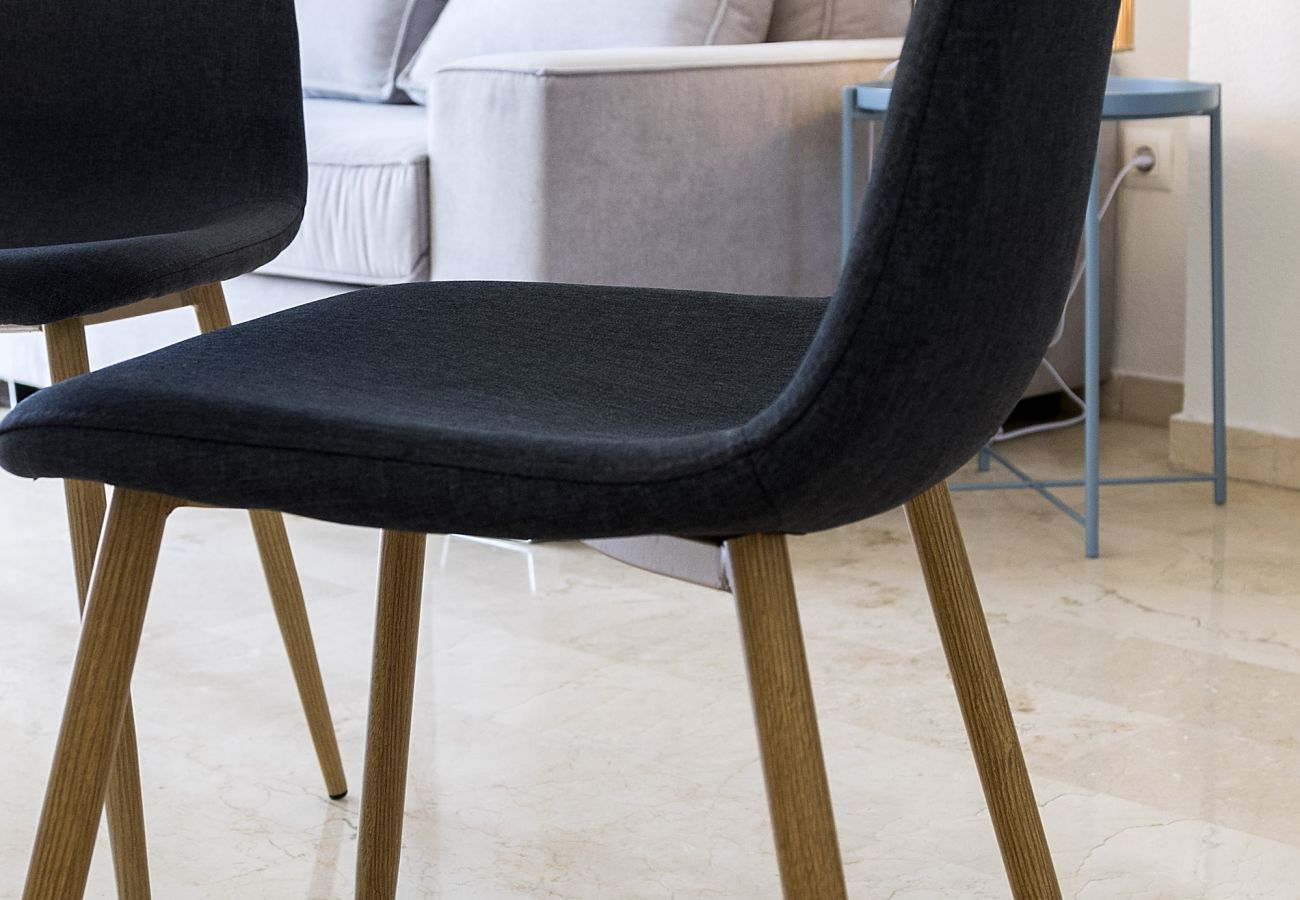 Apartamento en Playa de Gandía - Apartamento con encanto, muy cerca de la playa. A/A wifi. Con terraza-ALQUILER SOLO FAMILIAS