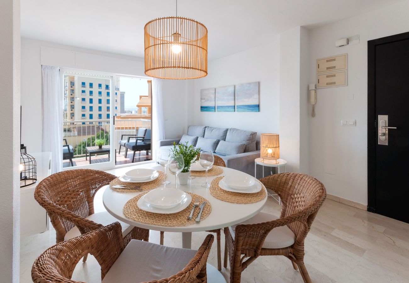 Apartamento en Playa de Gandía - Acogedor con estilo mediterráneo, a pocos metros de la playa. -ALQUILER SOLO FAMILIAS-ALQUILER SOLO FAMILIAS
