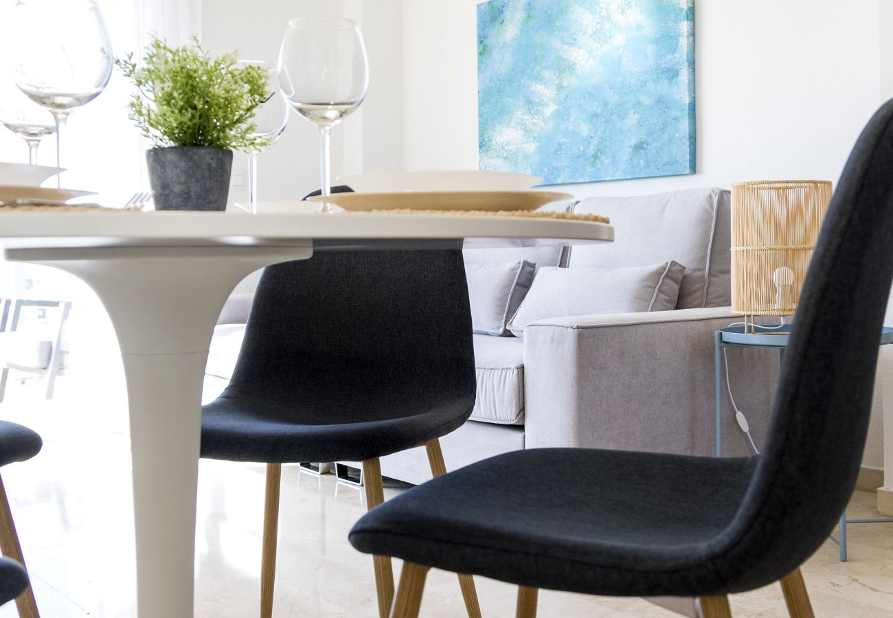 Apartamento en Playa de Gandía - Acogedor con estilo mediterráneo, a pocos metros de la playa.-ALQUILER SOLO FAMILIAS