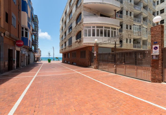 Casa en Las Palmas de Gran Canaria - Surf Beach Canteras & Parking By CanariasGetaway  Casa en Las Palmas de Gran Canaria - Surf Beach Canteras & Parking By CanariasGetaway