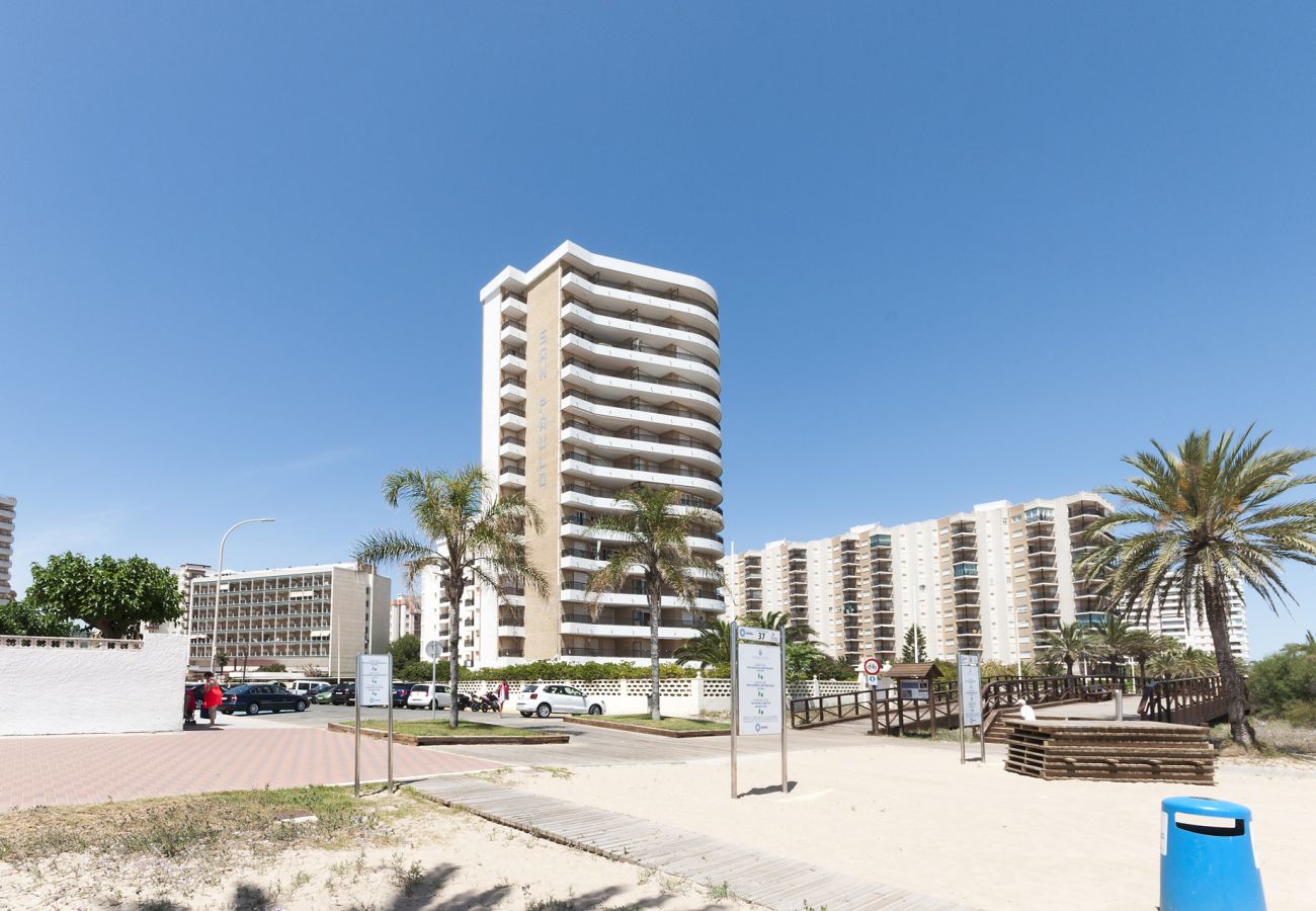 Apartamento en Playa de Gandía - Espectacular apartamento con increíbles vistas. Reformado.-ALQUILER SOLO FAMILIAS