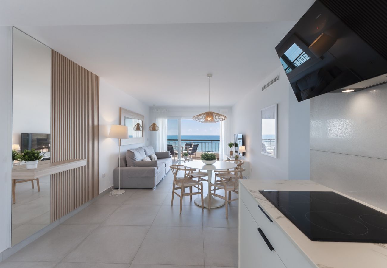 Apartamento en Playa de Gandía - Espectacular apartamento con increíbles vistas. Reformado.-ALQUILER SOLO FAMILIAS