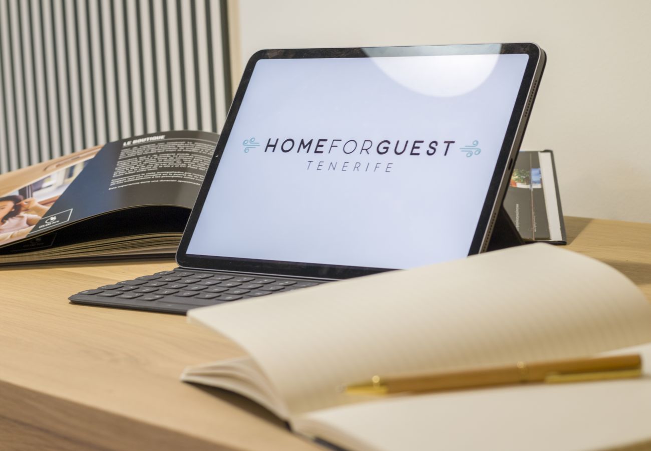 Apartamento en Santa Cruz de Tenerife - HomeForGuest Design Attic Apartment, FREE parking