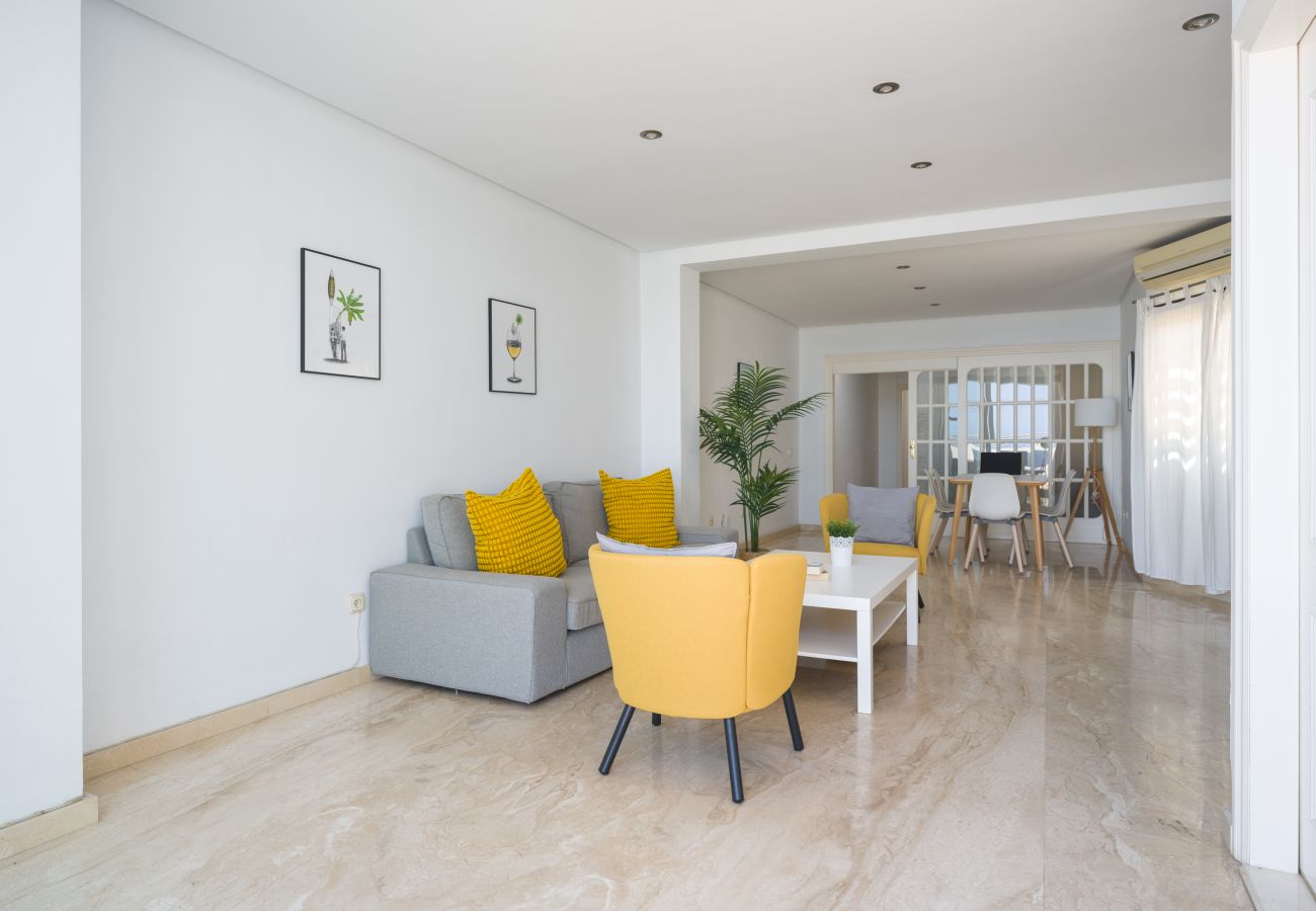 Casa en Las Palmas de Gran Canaria - Awesome beachfront terrace By CanariasGetaway  