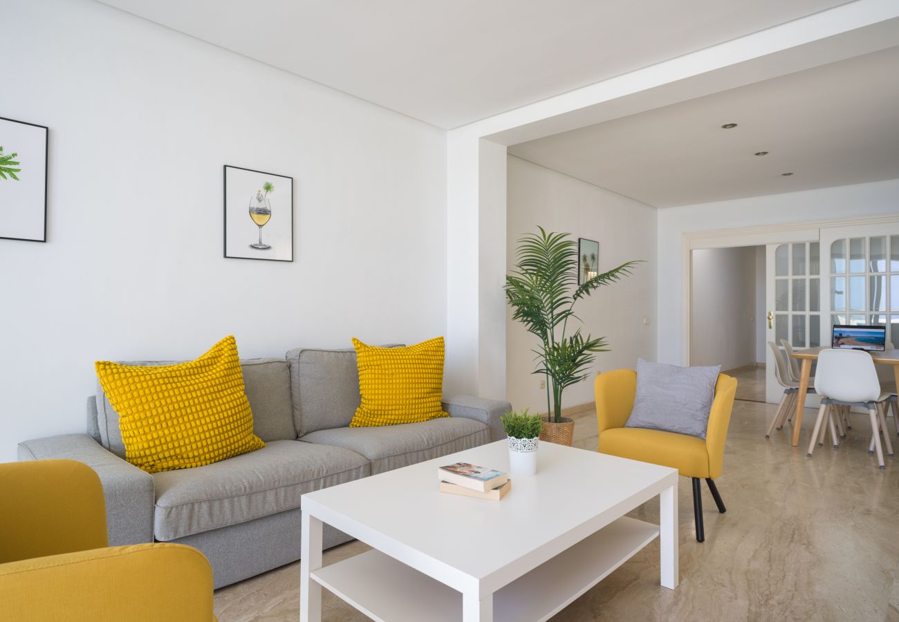 Casa en Las Palmas de Gran Canaria - Awesome beachfront terrace By CanariasGetaway  