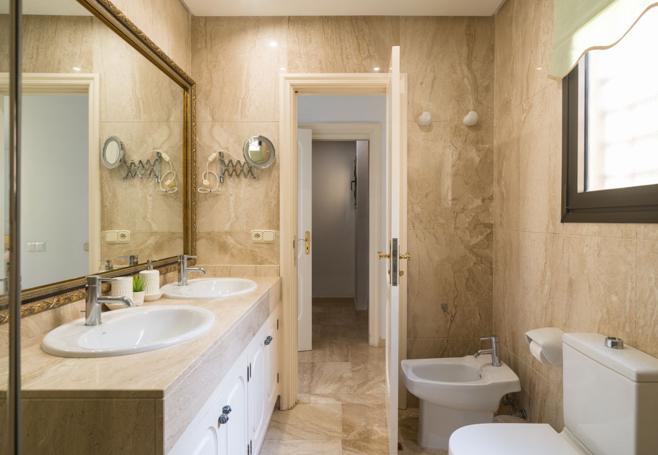 Casa en Las Palmas de Gran Canaria - Awesome beachfront terrace By CanariasGetaway  