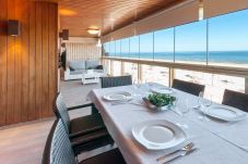 Apartamento en Playa de Gandía - Apartamento lujo a pie de playa, A/A, domótica, Wifi-ALQUILER SOLO FAMILIAS