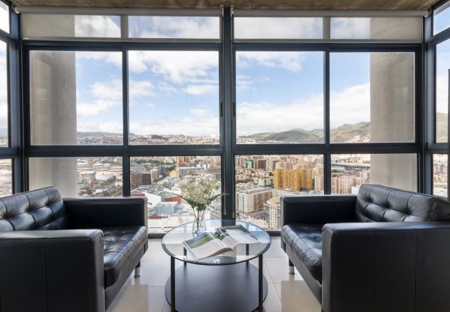 Apartamento en Santa Cruz de Tenerife - HomeForGuest NUEVO* Moderno Ático con vistas panorámicas de Santa Cruz