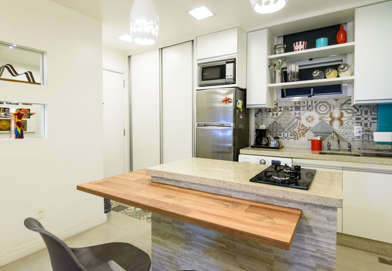 Apartamento en Rio de Janeiro - Vista lateral al mar, a 3min de la playa | PJ204