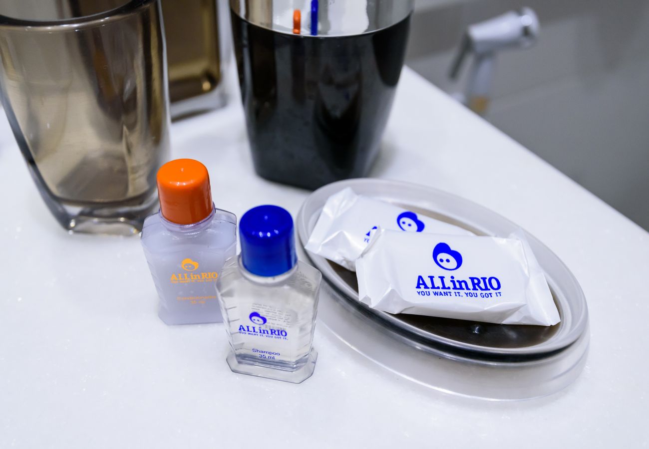 Apartamento en Rio de Janeiro - Vista lateral al mar, a 3min de la playa | PJ204