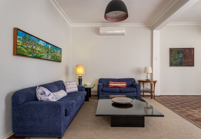 Apartamento en Rio de Janeiro - Refugio literario, cerca de Arpoador | FCO501 Apartamento en Rio de Janeiro - Refugio literario, cerca de Arpoador | FCO501