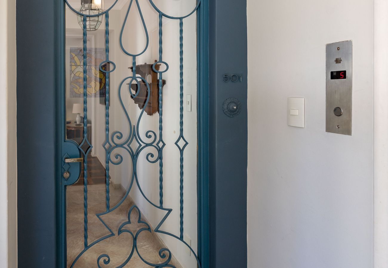 Apartamento en Rio de Janeiro - Refugio literario, cerca de Arpoador | FCO501 Apartamento en Rio de Janeiro - Refugio literario, cerca de Arpoador | FCO501