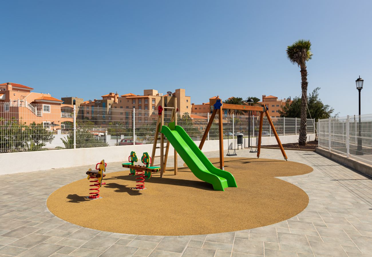 Apartamento en Caleta de Fuste - Antigua - Apartament with terrace and pool in Pueblo Majorero