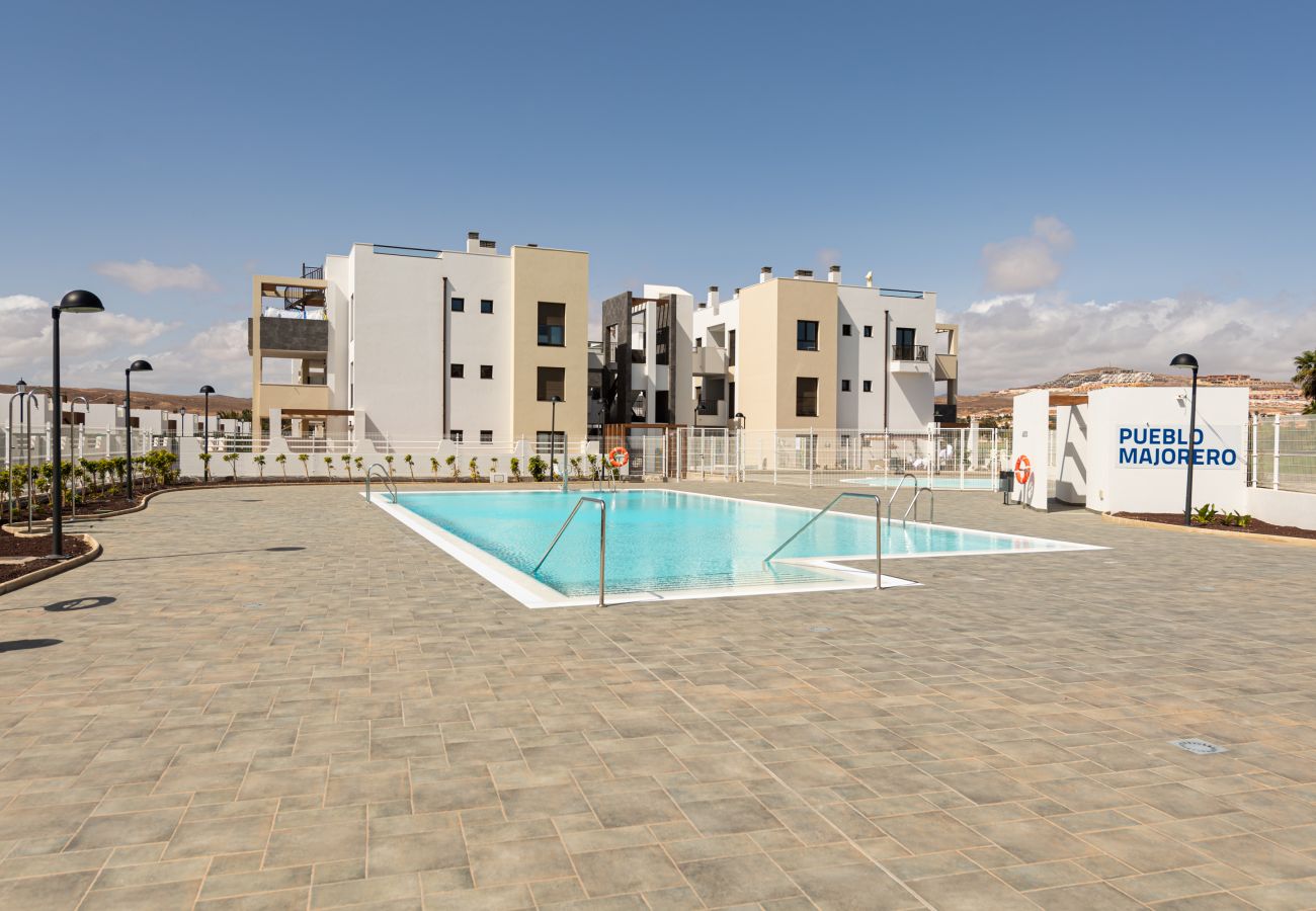 Apartamento en Caleta de Fuste - Antigua - Apartament with terrace and pool in Pueblo Majorero