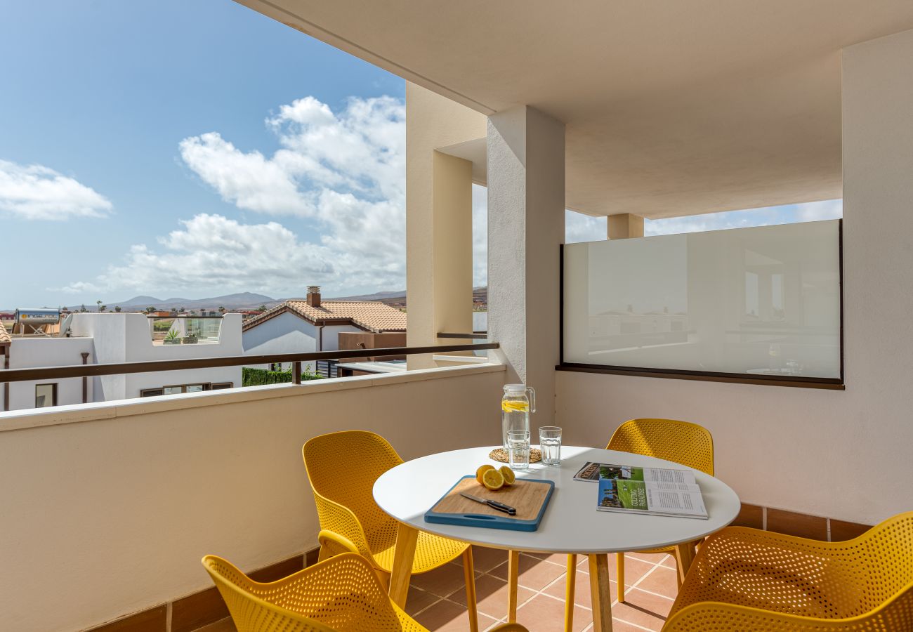 Apartamento en Caleta de Fuste - Antigua - Apartament with terrace and pool in Pueblo Majorero