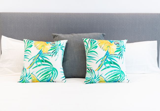 Apartamento en Las Palmas de Gran Canaria - HomeForGuest Acogedor apartamento junto a Las Canteras Apartamento en Las Palmas de Gran Canaria - HomeForGuest Acogedor apartamento junto a Las Canteras