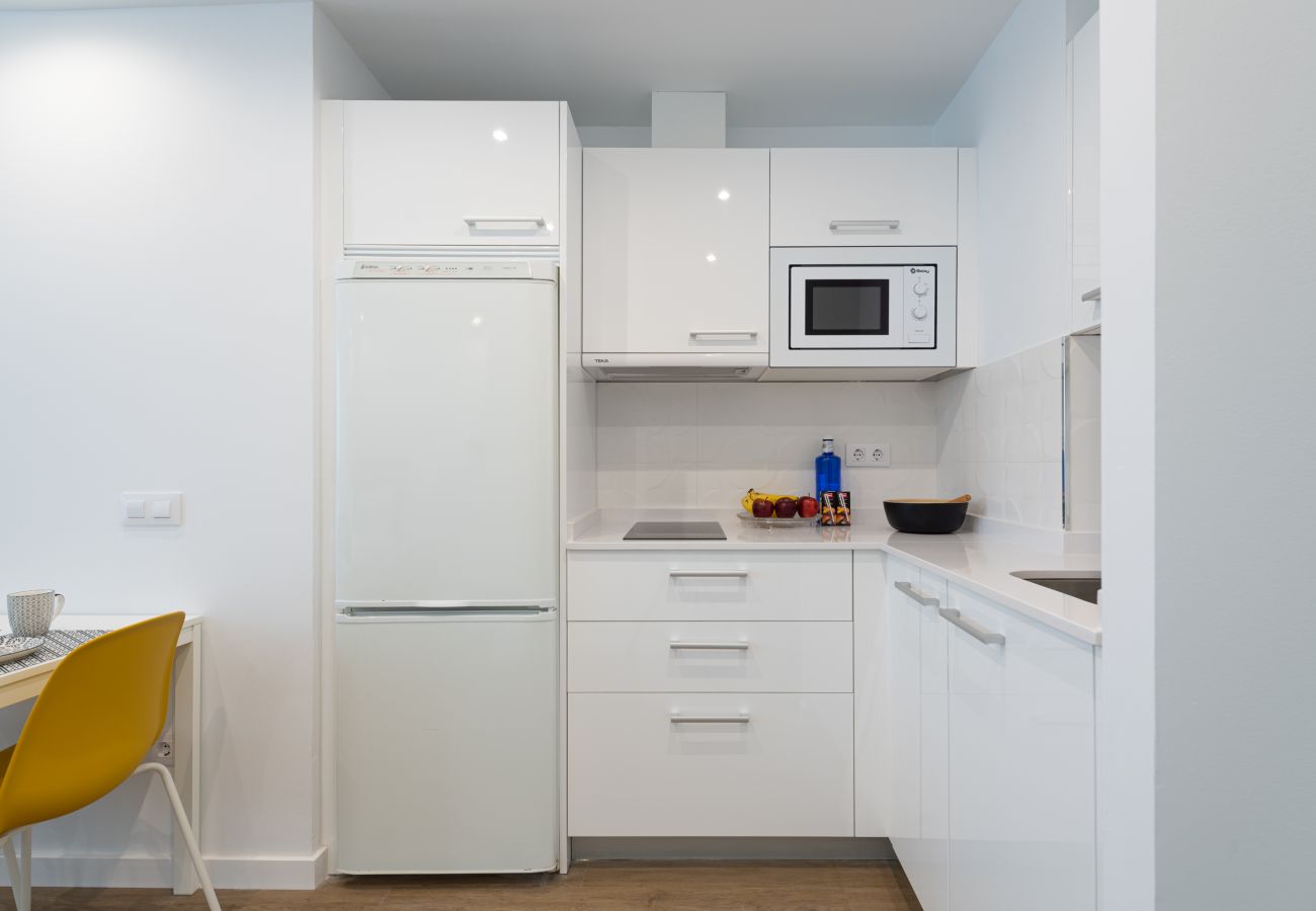 Apartamento en Las Palmas de Gran Canaria - HomeForGuest Acogedor apartamento junto a Las Canteras Apartamento en Las Palmas de Gran Canaria - HomeForGuest Acogedor apartamento junto a Las Canteras