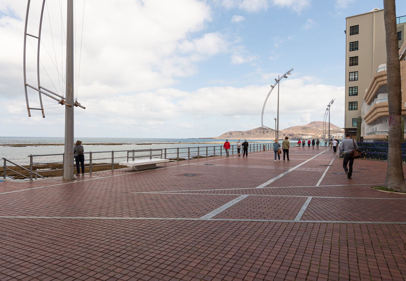 Apartamento en Las Palmas de Gran Canaria - HomeForGuest Acogedor apartamento junto a Las Canteras Apartamento en Las Palmas de Gran Canaria - HomeForGuest Acogedor apartamento junto a Las Canteras