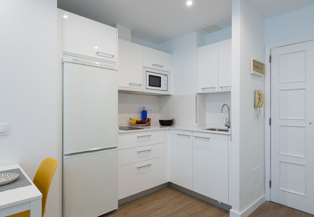 Apartamento en Las Palmas de Gran Canaria - HomeForGuest Acogedor apartamento junto a Las Canteras Apartamento en Las Palmas de Gran Canaria - HomeForGuest Acogedor apartamento junto a Las Canteras