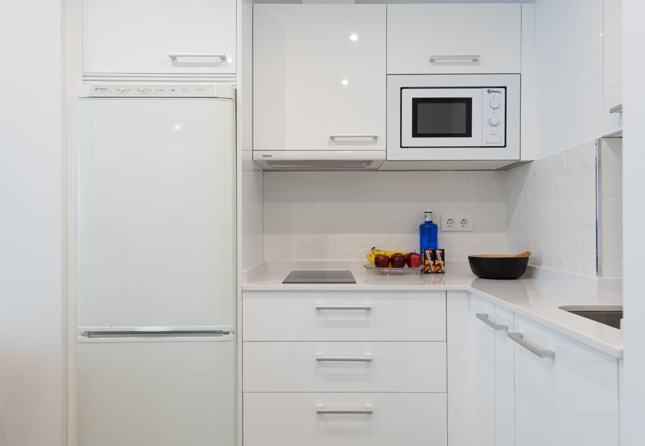 Apartamento en Las Palmas de Gran Canaria - HomeForGuest Acogedor apartamento junto a Las Canteras Apartamento en Las Palmas de Gran Canaria - HomeForGuest Acogedor apartamento junto a Las Canteras