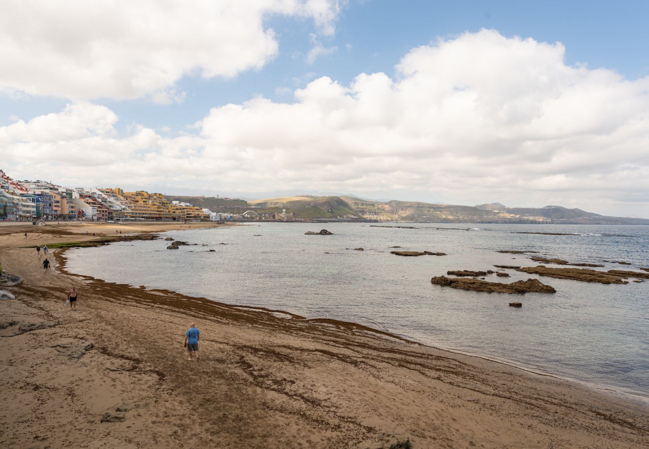 Apartamento en Las Palmas de Gran Canaria - HomeForGuest Acogedor apartamento junto a Las Canteras Apartamento en Las Palmas de Gran Canaria - HomeForGuest Acogedor apartamento junto a Las Canteras