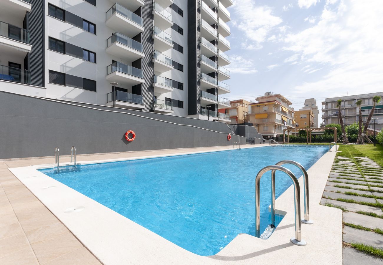 Apartamento en Playa de Gandía - Nuevo Apartamento a escasos metros del Mar-ALQUILER SOLO FAMILIAS